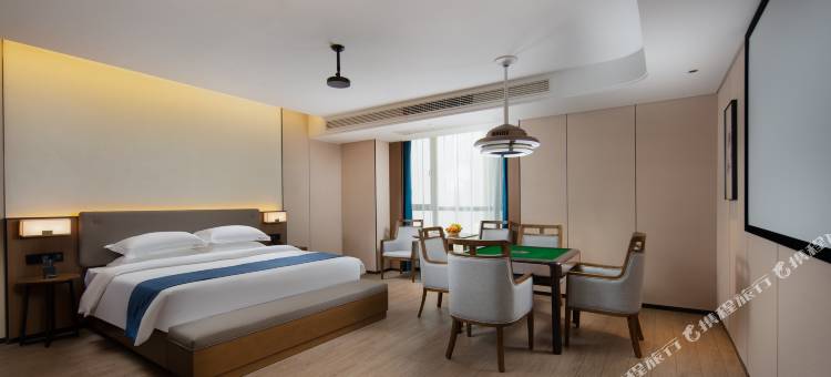 天海柏唐江景酒店(联盛快乐城九江市第三中学店)图片