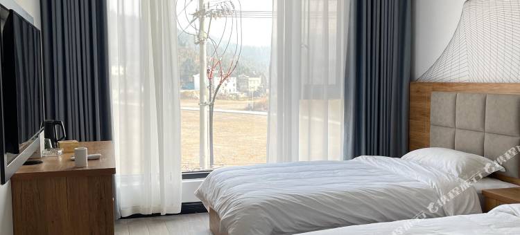 青季MINI酒店(宜昌三峡人家景区换乘中心店)图片