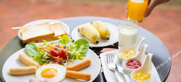 塔拉乔拉普鲁克度假村(Thara Cholapruek Resort)图片