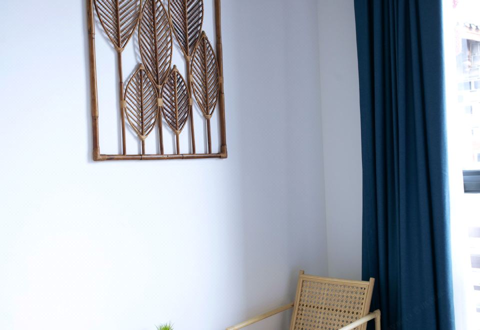 Chongzhou Yuetengxi Homestay Hotel Overview