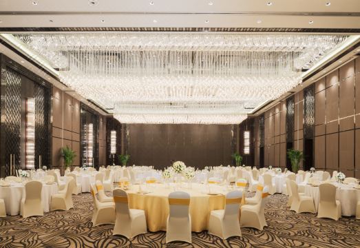 Wanda Realm NanjingHotel Overview