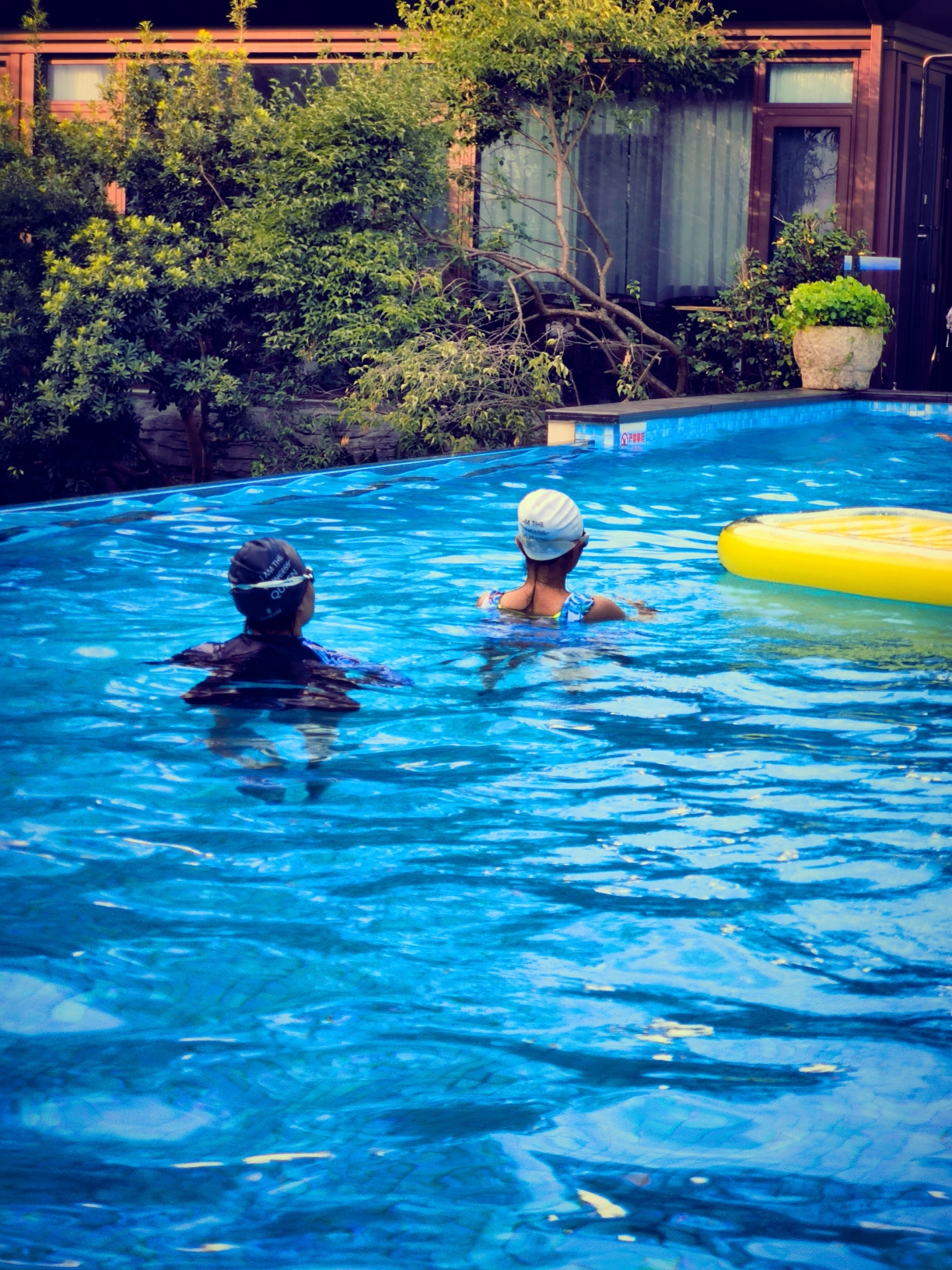 Seri Hotel Tonglu Over view