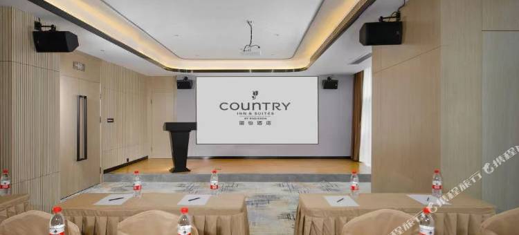 丽怡酒店(天津五大道小白楼地铁站店)图片