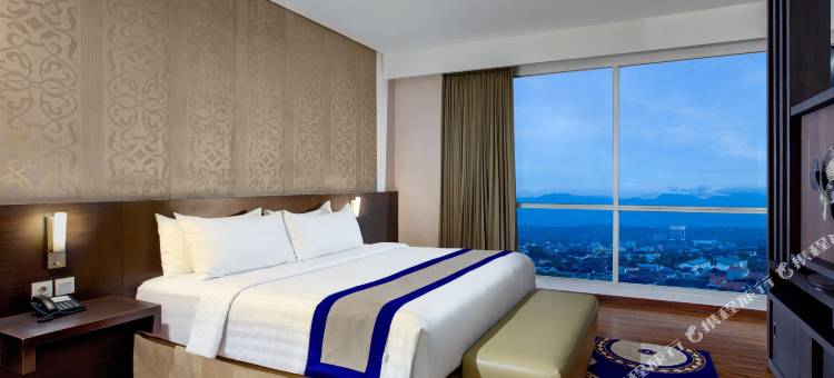 阿斯顿占碑酒店和会议中心(Aston Jember Hotel & Conference Center)图片