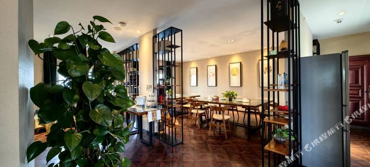 兰庭精品酒店(曲靖胜峰店)图片