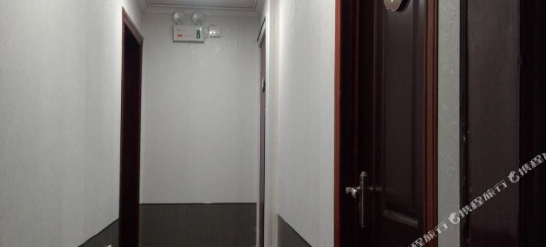 贵阳云天·盛世腾飞酒店(北站东广场店)图片
