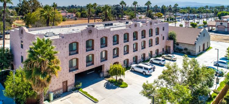 波莫纳展览中心舒适酒店(Comfort Inn Pomona Near Fairplex)图片