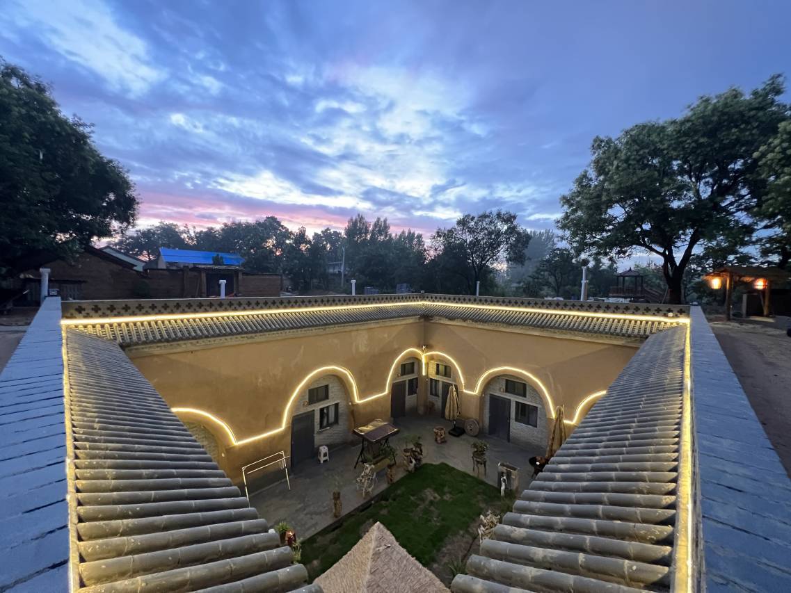 星煜地坑院民宿