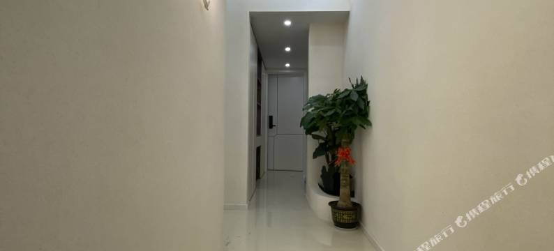 邻舍民宿(雅安高铁站店)图片