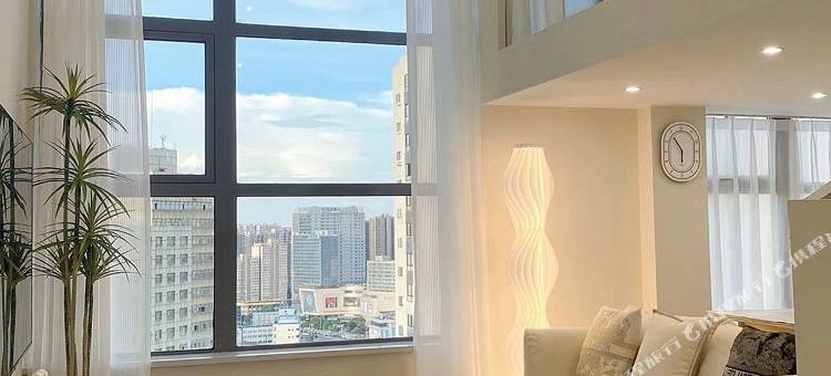 悦美·设计LOFT公寓(南昌西站礼山庄地铁站店)图片