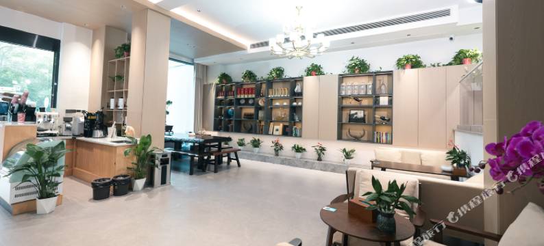 南浔半仙·Staycation 闲时赏花·旅行度假小院(南浔古镇店)图片