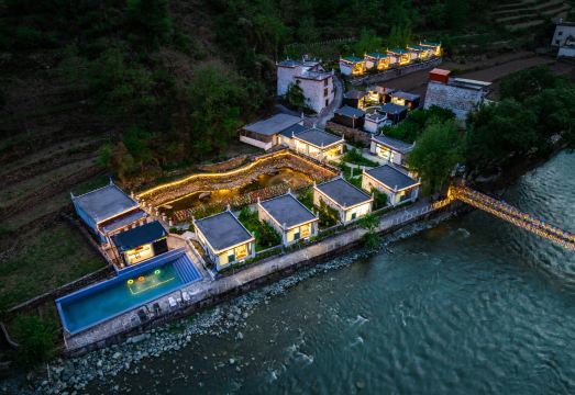 Danba Moxi Zangyu Hotel Hotel Overview