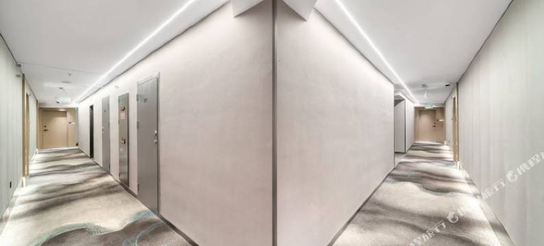 璞晶唯庭酒店(上海静安寺武宁路地铁站店)图片