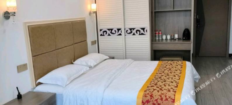 平江沿江宾馆(伍市汽车站店)图片