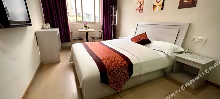 OYO达州西都商务宾馆(客运西站店)图片