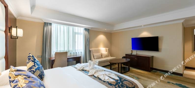 康定雪立方假日酒店图片