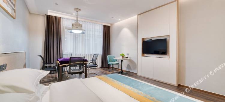 青藤艺宿酒店(嵊州中国越剧艺术城吾悦广场店)图片