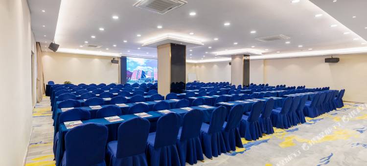 珠海拱北口岸丽呈睿轩酒店(高铁站店)图片