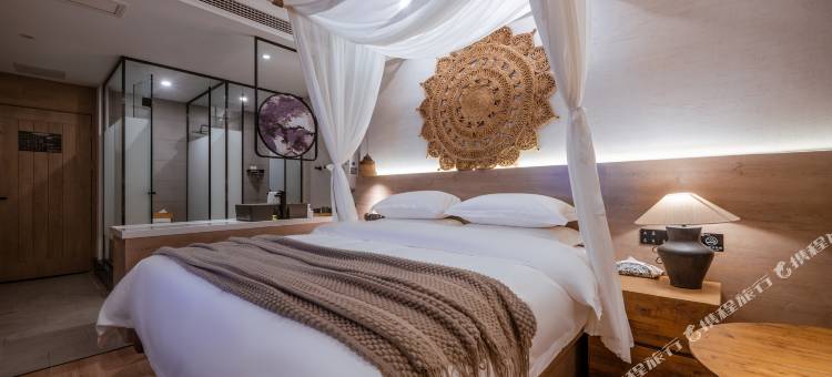 云孚里隐宿·商旅酒店(成都杜甫草堂中医大省医院地铁站店)图片