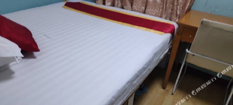 广州香香住宿(白马服装城广州火车站地铁站店)图片