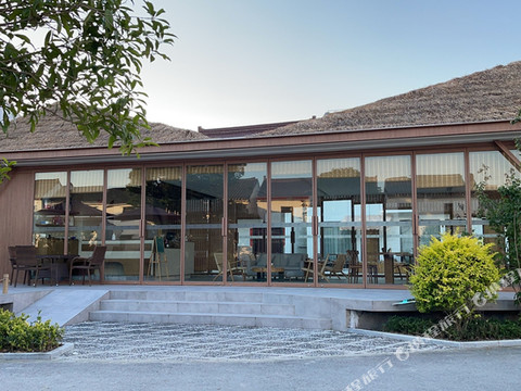 禾风逸居精品民宿