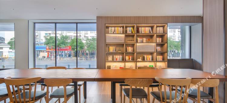 汉庭酒店(济南泉城广场店)图片