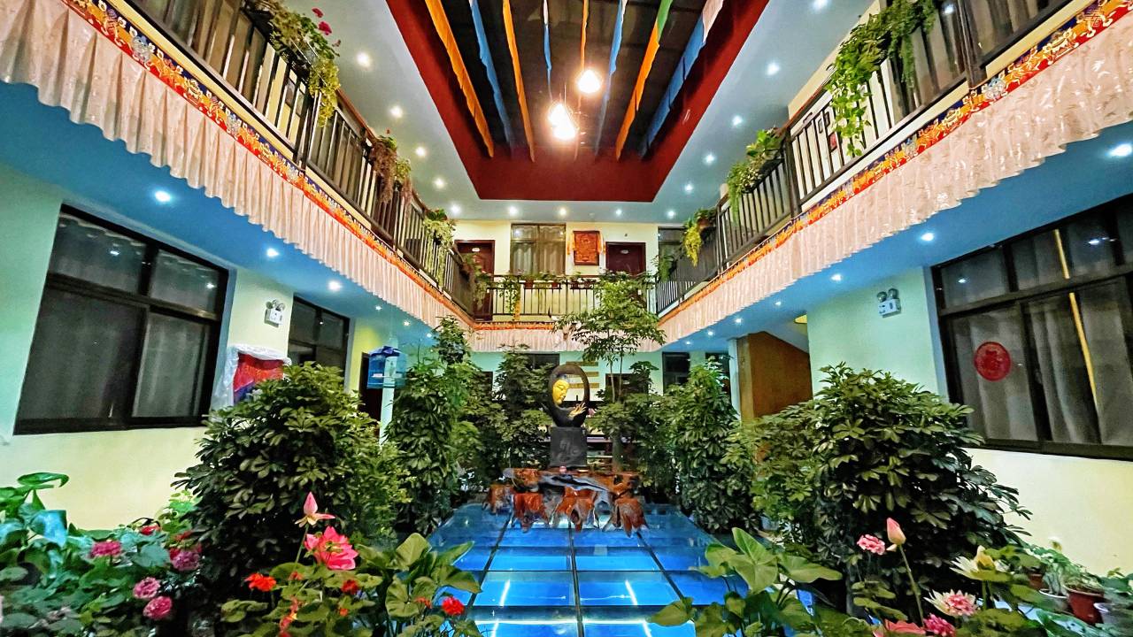 拉萨六七小筑客栈(八廓街店)