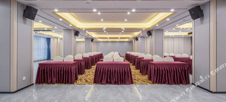 蔚蓝酒店(柳州阳和工业新区一中店)图片