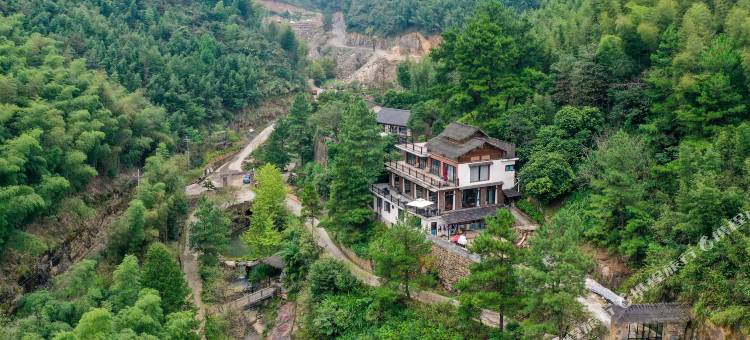桐庐瑶山谷民宿(雅鲁漂流店)图片