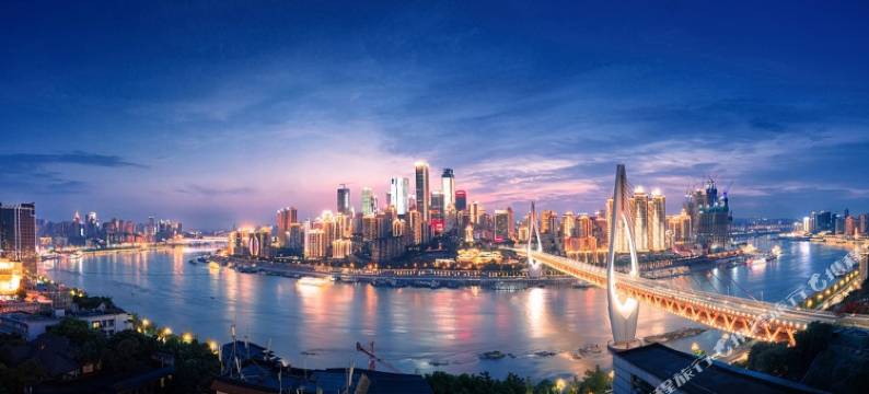 秋舍高空酒店(重庆解放碑步行街洪崖洞店)图片