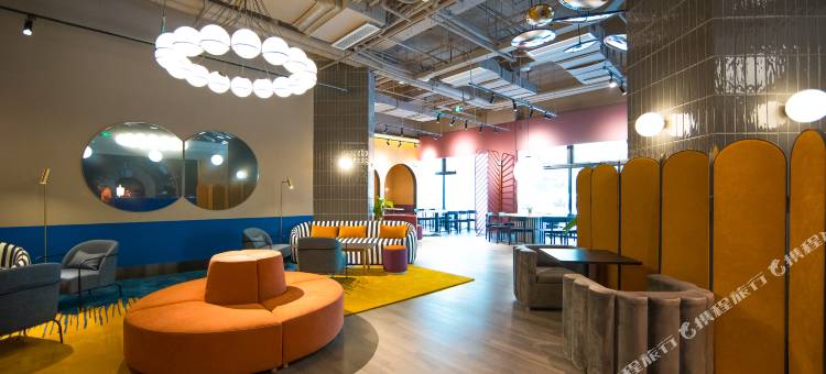 baseLITE佰舍服务式公寓(上海五角场黄兴公园地铁站店)图片