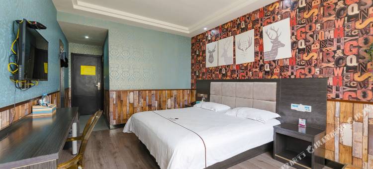 印象假日酒店(焦作火车站高铁站店)图片