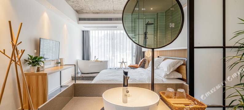 衔月度假酒店(泾县皖南川藏线店)图片