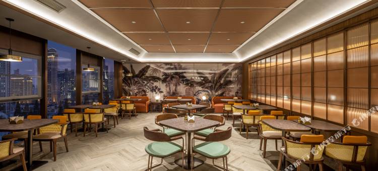 桔子酒店(南京百家湖小龙湾地铁站店)图片