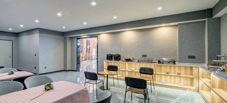 尚客优悦酒店(天津津南大学城国家会展中心店)图片