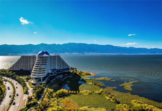 大理维笙山海湾酒店外景图