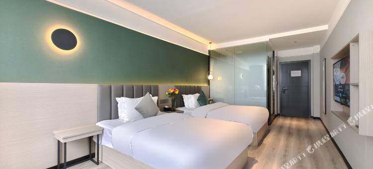 西湖春天精品酒店(宜宾莱茵春天店)图片