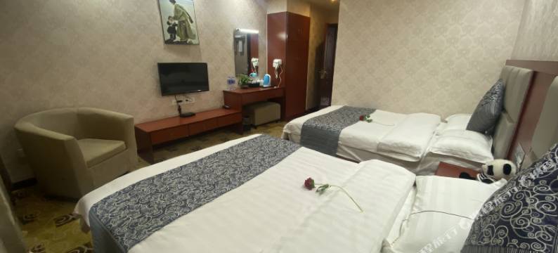 若尔盖福盛源酒店图片