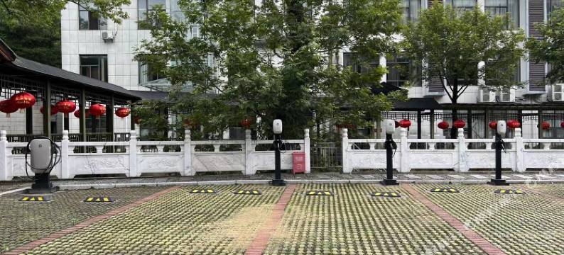 御龙湾国际酒店(金寨天堂寨店)图片