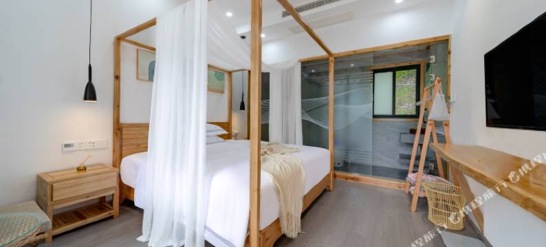 青城山山里山秘境森林温泉酒店图片