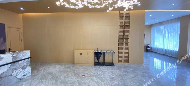 避风港智慧酒店(信阳淮滨民政路店)图片
