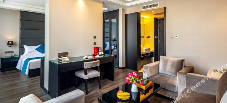 太原鑫上海滩酒店(亲贤街茂业天地店)图片