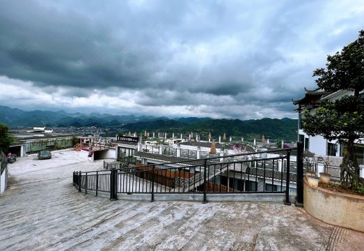 Elong Anyun Hotel (Renhuai Maotaizhen Wangtai Winery)Hotel Overview