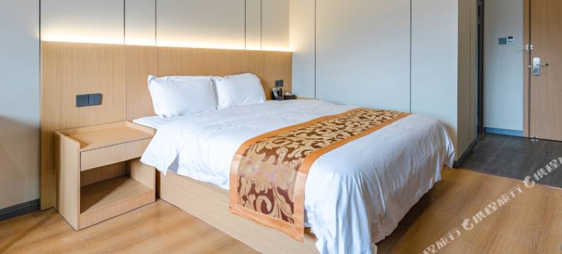 金堂花园假日酒店图片