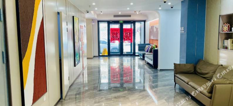 华勘酒店(天津中山门地铁站店)图片