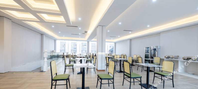 圣维雅国际温泉酒店(彩云城店)图片