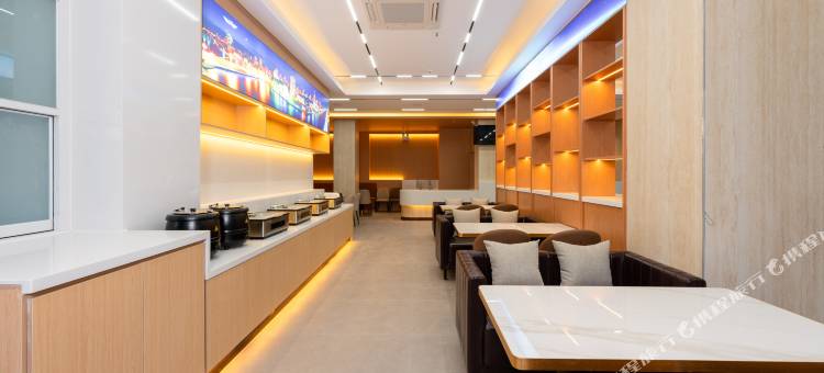 库尔勒·水晶臻品酒店(孔雀河店)图片