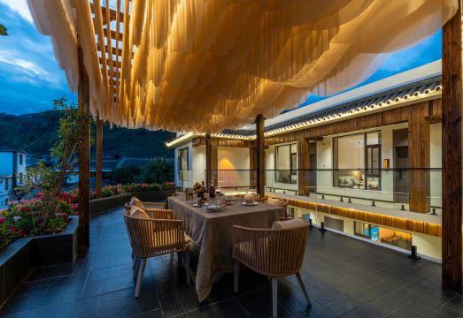 云溪间·民宿（束河古镇店）外景图