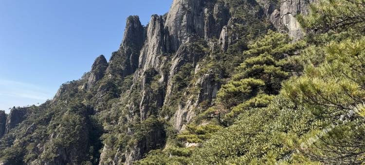 拾岩民宿(三清山港首索道店)图片