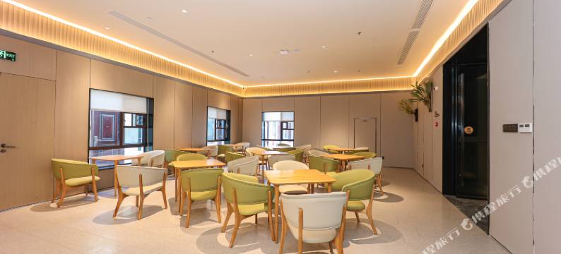 全季酒店(南昌八一广场青山湖西店)图片